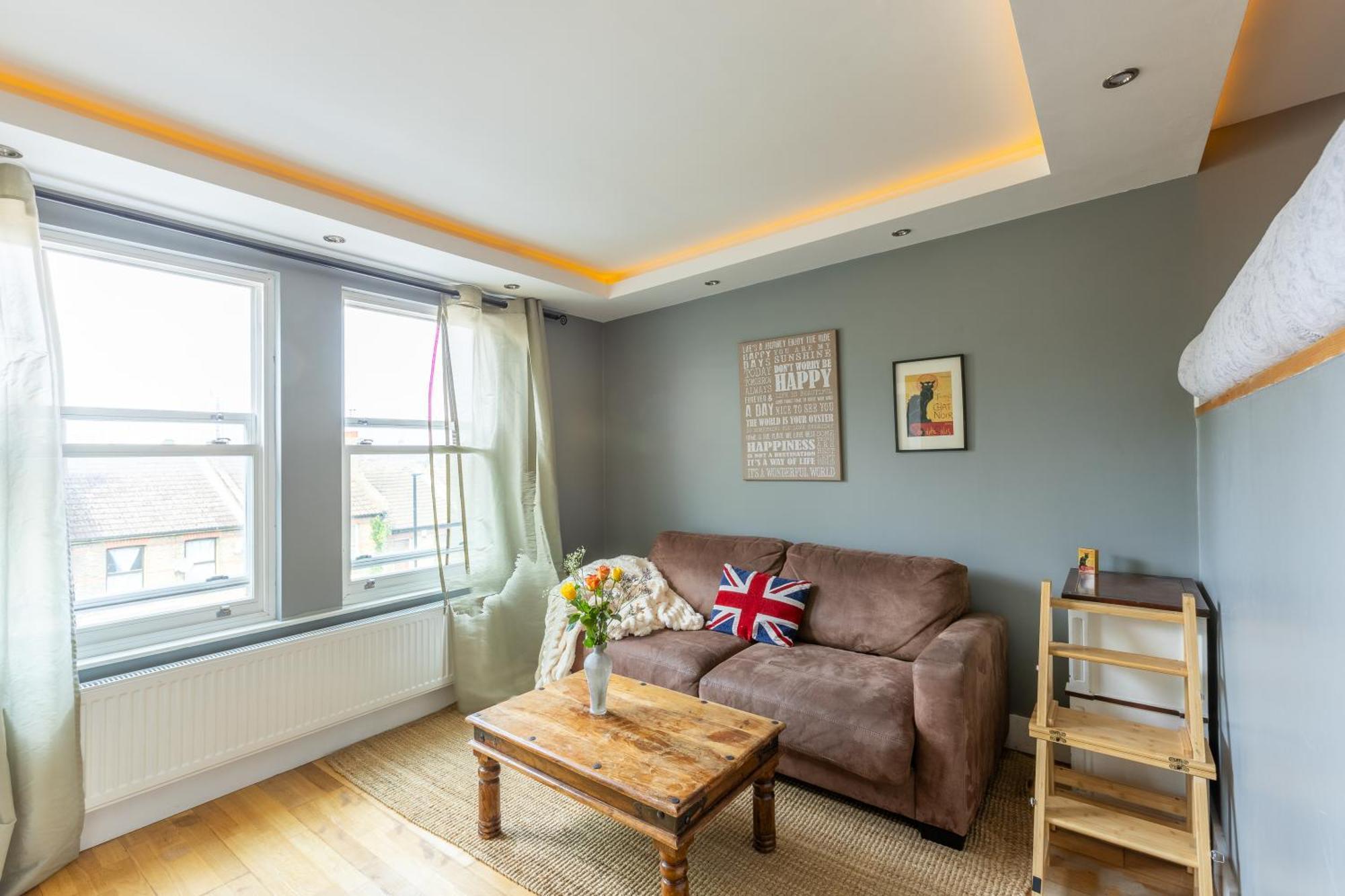 Traditional English 4 Bedroom Home In Greenwich Plumstead  Exteriör bild